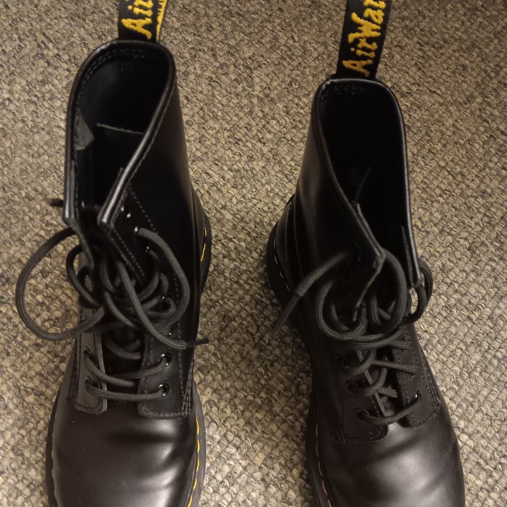 Dr. Martens 1460 Smooth Leather Lace Up Boots